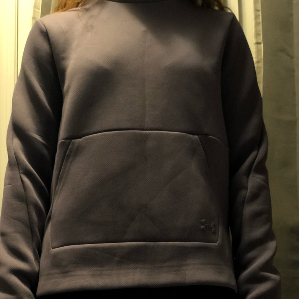 UNDER AMOUR sweatshirt